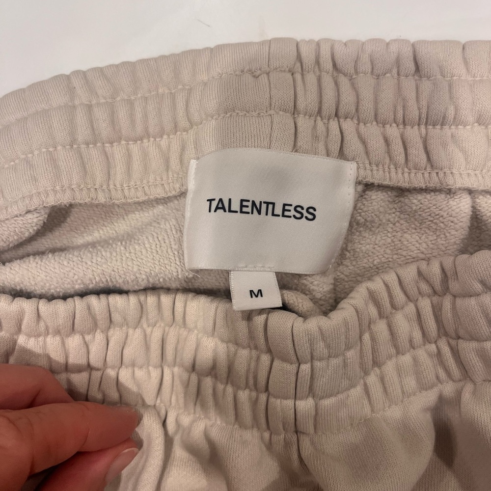 TALENTLESS Sweatpants and Crop Top Set - Picture 5 of 7